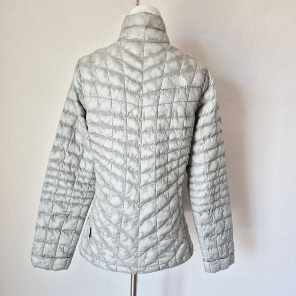 The North Face Thermoball Trekker Puffer Jacket Zip-Up Lightweight Grey - Picture 8 of 16